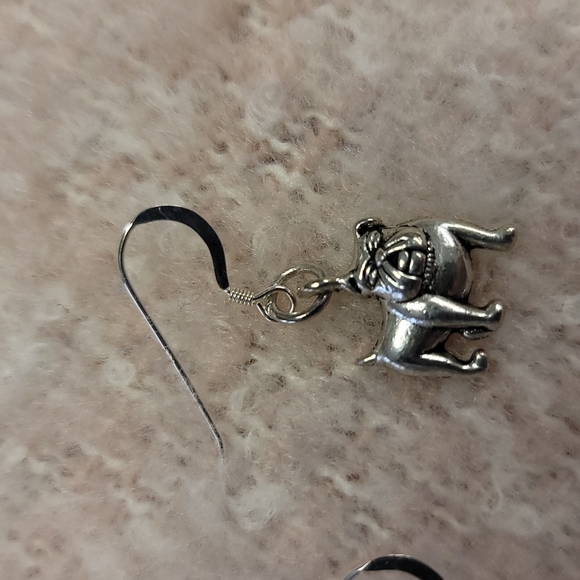 Bulldog earrings with sterling hooks - Picture 3 of 3